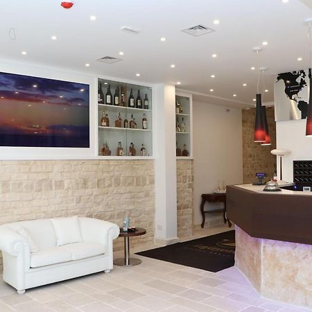 Hotel Lafayette โจวีนัซโซ ภายนอก รูปภาพ